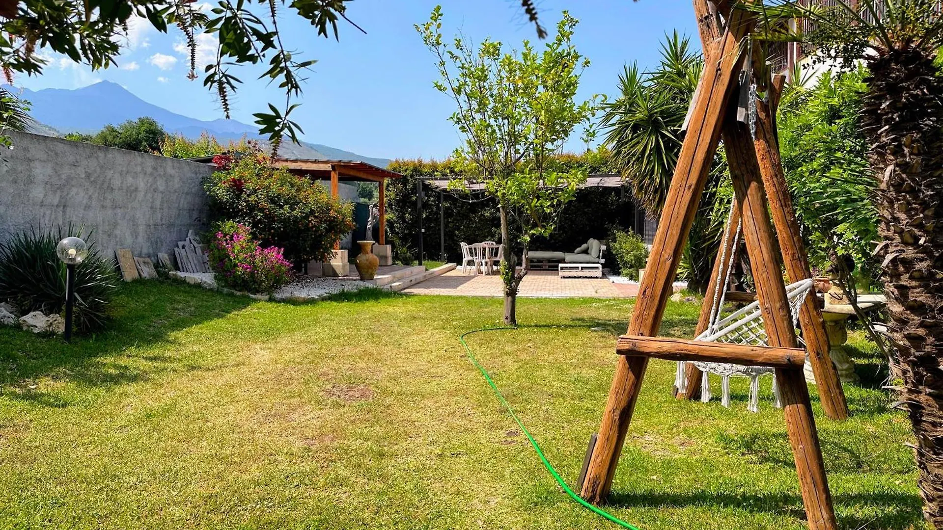 Villa Asia Viagrande 0*,  Italy