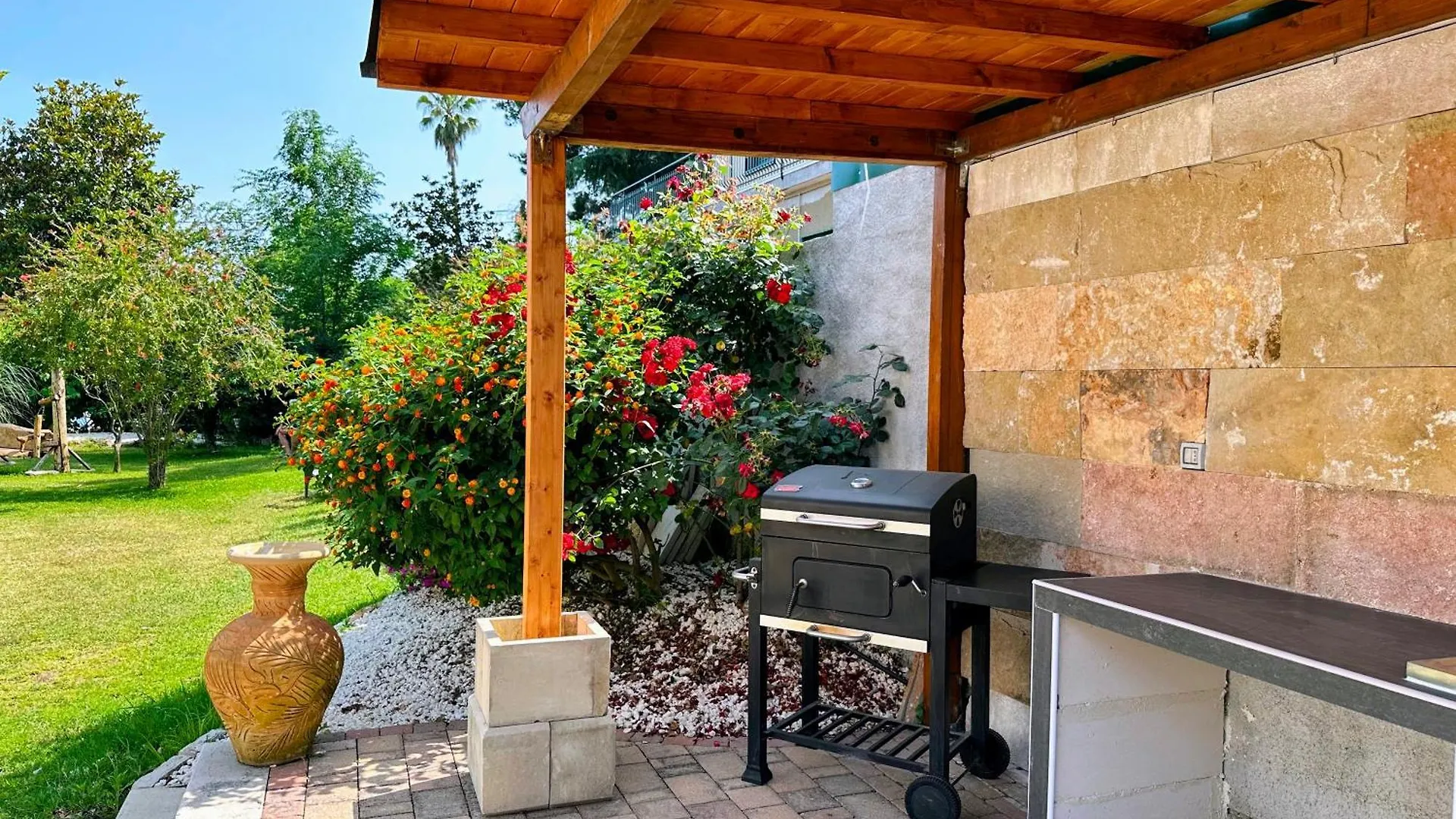 Villa Asia Viagrande Italy